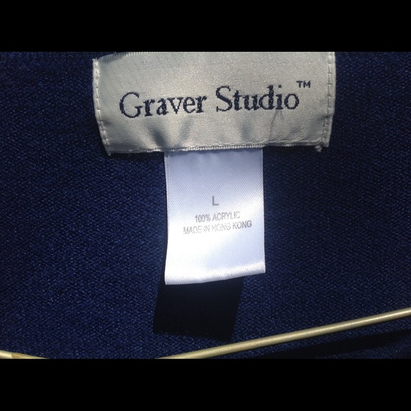 SUSAN GRAVER SIZE LARGE V-NECK NAVY BLUE SWEATER - Picture 5 of 5